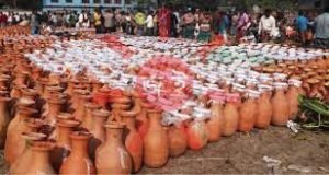 চুয়াডাঙ্গার জয়রামপুরে খেজুর গুড়ের জমজমাট হাট 2 চুয়াডাঙ্গার জয়রামপুরে খেজুর গুড়ের জমজমাট হাট