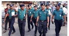 মুরাদনগরে কঠোর অবস্থানে রয়েছে আইন শৃঙ্খলা বাহিনী 2 মুরাদনগরে কঠোর অবস্থানে রয়েছে আইন শৃঙ্খলা বাহিনী