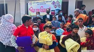 মেহেরপুরে দুস্থ ও অসহায়দের মাঝে প্রধানমন্ত্রীর উপহার বিতরণ