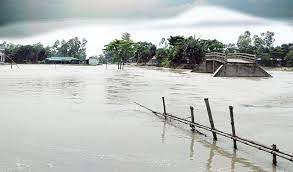 বান্দরবানের নিম্নাঞ্চল প্লাবিত ॥ লামা-আলীকদমে সড়ক যোগাযোগ বিচ্ছিন্ন