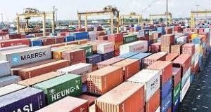 টাকা পাচারের অপচেষ্টা রুখে দিল কাস্টমস 4 টাকা পাচারের অপচেষ্টা রুখে দিল কাস্টমস