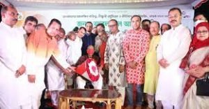সিলেটে গুণীশ্রেষ্ঠ সম্মাননা পেলেন আবুল মাল আবদুল মুহিত