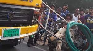 মাধবপুরে ট্রাক চাপায় রিকশা চালক ও যাত্রীসহ নিহত ৩