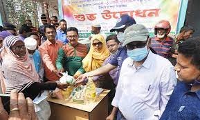 মুক্তাগাছায় বিশেষ টিসিবির সুবিধা পাচ্ছে ১৮ হাজার পরিবার 3 মুক্তাগাছায় বিশেষ টিসিবির সুবিধা পাচ্ছে ১৮ হাজার পরিবার