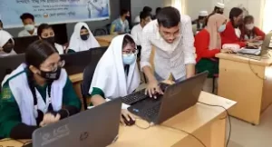 কুমিল্লার ১৭টি উপজেলায় গড়ে উঠেছে রোবটিক্স ও প্রোগ্রামিং ক্লাব