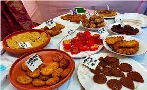 কুমিল্লায় বসন্ত মেলায় দেশি খাবারের সমাহার