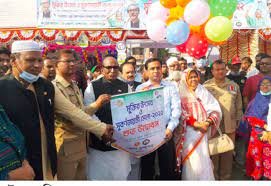 নাটোরে সুবর্ণজয়ন্তীর মেলায় অনন্য কৃষি প্যাভিলিয়ন