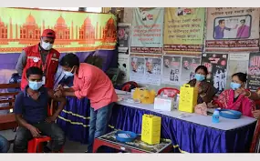 সিলেট বিভাগে উৎসবমুখর পরিবেশে গণটিকাদান, লক্ষমাত্রা ৭ লাখ মানুষ