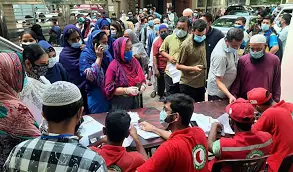 গণটিকা কার্যক্রমে চট্টগ্রামে লক্ষ্যমাত্রার দ্বিগুণ মানুষকে করোনা টিকা প্রদান