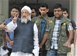  দুদকের মামলায় হেফাজত নেতা মুফতি ইজহারের ২ বছরের কারাদন্ড