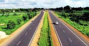 দিনাজপুর-গোবিন্দগঞ্জ আঞ্চলিক সড়ক ৪ লেনে উন্নতকরণের কাজ ৮০ ভাগ সম্পন্ন