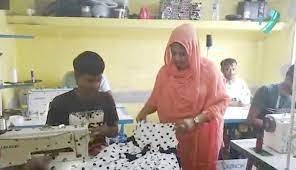নারীদের বেকারত্ব দূর করার স্বপ্ন দিনাজপুরের নারী উদ্যোক্তা রোমেনার
