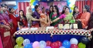নারীদের বেকারত্ব দূর করার স্বপ্ন দিনাজপুরের নারী উদ্যোক্তা রোমেনার