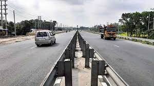 ঢাকা-টাঙ্গাইল-বঙ্গবন্ধু সেতু মহাসড়কে যান চলাচলে স্বাভাবিক গতি 4 ঢাকা-টাঙ্গাইল-বঙ্গবন্ধু সেতু মহাসড়কে যান চলাচলে স্বাভাবিক গতি