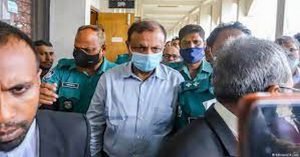 ডেসটিনির ভাইস প্রেসিডেন্ট মেজর সাকিবুজ্জামান সহ (অব) চারজন কারাগারে 4 ডেসটিনির ভাইস প্রেসিডেন্ট মেজর সাকিবুজ্জামানসহ (অব) চারজন কারাগারে