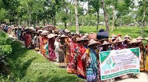 প্রধানমন্ত্রীর প্রতি কৃতজ্ঞতা জানিয়ে আনন্দ উচ্ছ্বাসে কাজে ফিরেছে সিলেট অঞ্চলের চা শ্রমিকরা