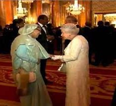 রানী দ্বিতীয় এলিজাবেথের সাথে বঙ্গবন্ধু, প্রধানমন্ত্রী শেখ হাসিনা ও শেখ রেহানারও সাক্ষাৎ হয়েছিল