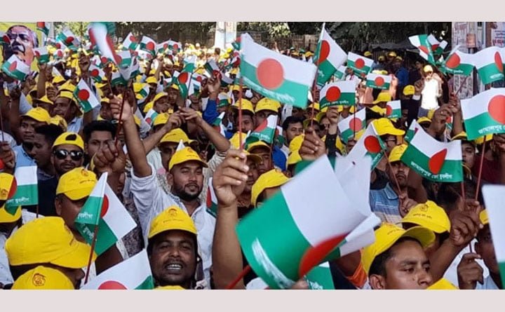যুবসমুদ্রে পরিণত হয়েছে যুবলীগের মহাসমাবেশ 